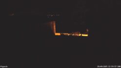 28/09/2025, 23:00
