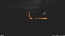 06/10/2025, 04:51
